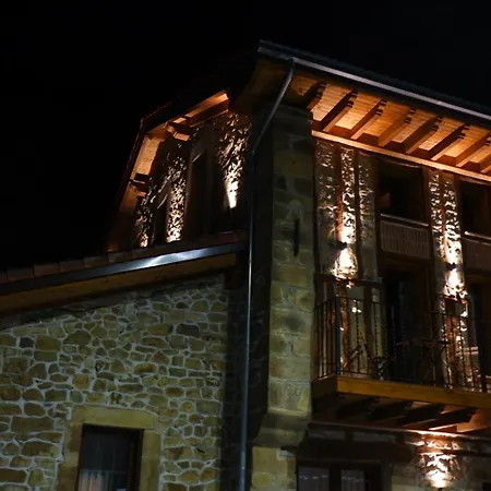 Casucas De Somavia 1 Hébergement de vacances San Miguel de Aguayo